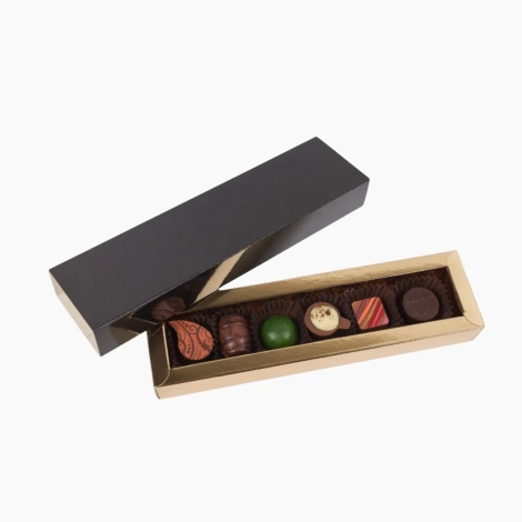 Elegancki zestaw 6 pralin ze wstążką